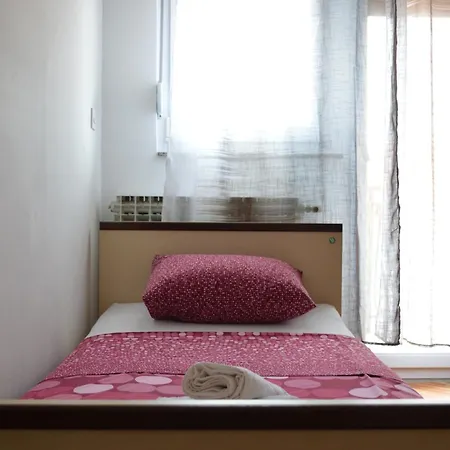 Anka Cozy Apartman *